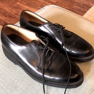 Vibram Black Dress Shoes size 6 men/7.5 women